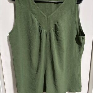 Sleeveless Green Women's Top